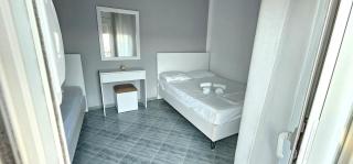 Joen Apartments - Sarandë - 3