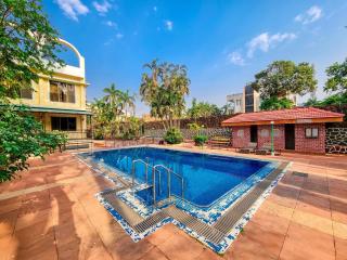 Zaras Resort Khandala - Lonavala - 1