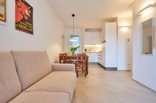 SISTERS' HOUSE - Varenna - 9