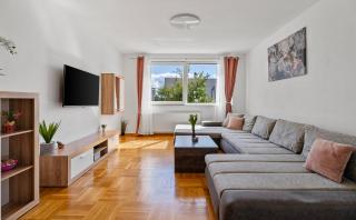 Modern apartment with private pool near Split - 2