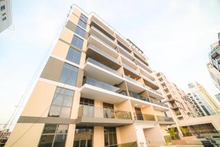 Luxurious New 1BR Apt Prime Jumeirah Garden City - Dubai - 7