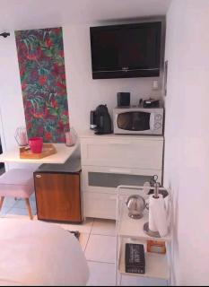 Agréable chambre pour 2 avec salle de bain et terrasse privées - Fagnières - 4