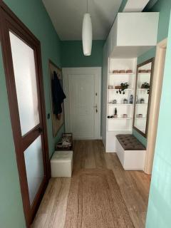 Margerita Seaside Apartment - Golem - 5