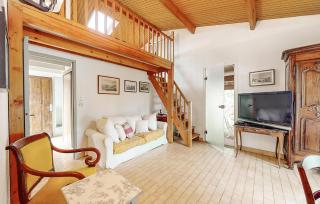 Amazing Home In Saint-Georges-De-Didon - Saint-Georges-de-Didonne - 8