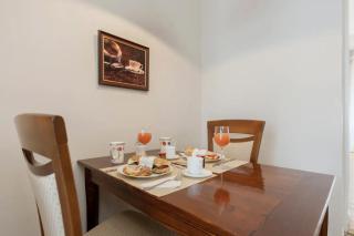 Standard Apartment by Hi5-Classic Home 253 - Budapest - 3