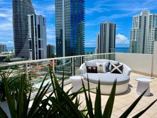 Private Sky Terrace Classic Penthouse 2 Car Parks - Gold Coast - 8