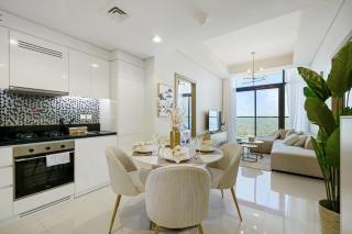 35th Floor Luxury 2 Br With Stunning Views - Dubai - 4