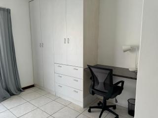 Hi-Life Villa - 1