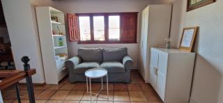 Albergue Laganares - pilgrims hostel - - - 7