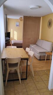 "U Latarnika" przy Cichej 9 - 9