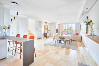 Luxury Duplex Penthouse by Puerto Banus - Marbella - 2