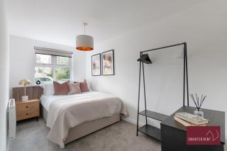 Teddington - 2 Bedroom Ground Floor Flat - 4