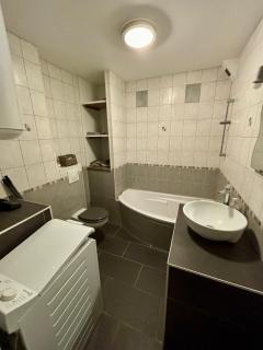 studio - baignoire - prêt de vtt - lave linge - Le Puy-en-Velay - 4
