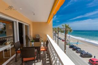 Castillo Beachfront SeaViews - 2