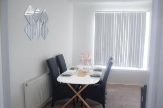Private Parking, Urban Comfort & City Haven - Plymouth - 8