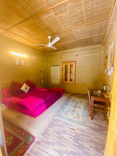 Living Good - A Himalayan Boutique Stay - Gushaini - 1