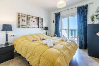 Puerta Del Mar Penthouse Beachfront - Happy Rentals - 4