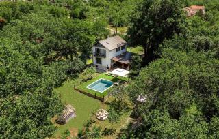 Pet Friendly Home In Grizane-Belgrad - 1