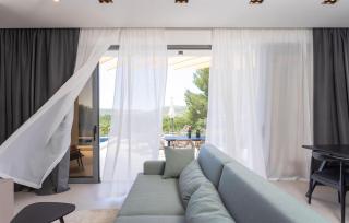 Gorgeous Home In Bilice With Wifi - Bilice - 7