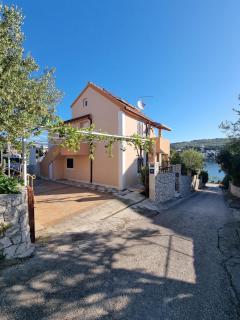Apartments Mevi - Trogir - 7