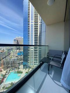 Like Home - 2301 Feel the luxury by renting this Modern Studio - 1