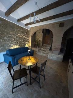 Borgo di Mezzo - Castelnuovo dellʼAbate - 4