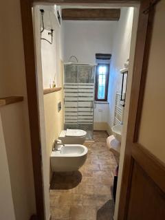 Borgo di Mezzo - Castelnuovo dellʼAbate - 2