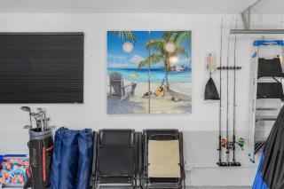 Gulf Access, Dock, Fish Station, Kayaks, Heated Pool - Villa Palm Tree Paradise - Roelens - Cape Coral - 3