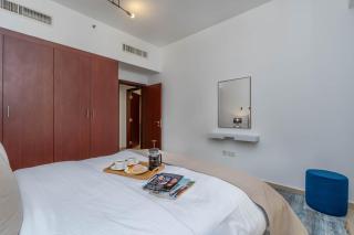 Amazing Seaview Prime Location Upgraded - Dubái - 8