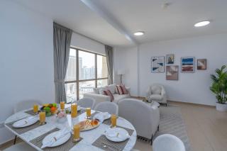 Amazing Seaview Prime Location Upgraded - Dubái - 1