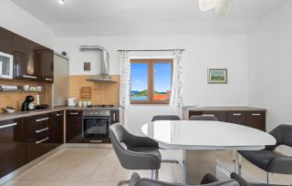 Awesome Apartment In Murter - Murter - 5