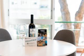 GuestReady - Shades of Blue with Balcony - 9