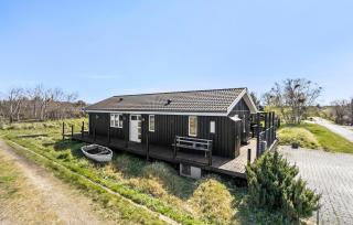 Amazing Home In Frederikshavn - Frederikshavn - 1