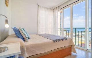 Gorgeous Apartment In Fuengirola - Fuengirola - 4