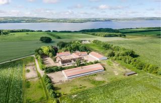 6 Bedroom Gorgeous Home In Skanderborg - Skanderborg - 1