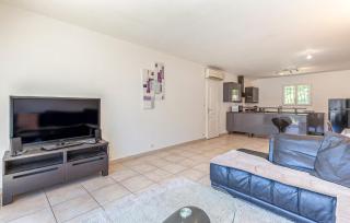 3 Bedroom Nice Home In Plan-Dorgon - Plan-dʼOrgon - 7