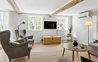 Cozy Home In Østermarie With Kitchen - Østermarie - 8