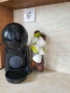 Apartman Marija sa ličnim đakuzijem - Bečići - 1
