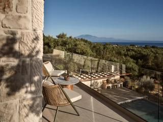 DiLa Grand Villa, a 5acres Secluded Sanctuary with Pool, By ThinkVilla - 4