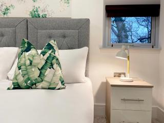 Seaside Bliss - Seafront Apartments - Kent - 7