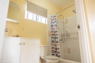 Pierocks Highgate Entire house Free Parking and WI-FI - Arnos Vale - 3