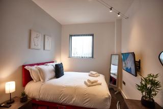 The Rose Quartz Suite - 3