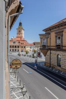A Piece of History GuestHouse - Braşov - 7