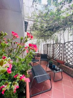 Re Gallo Luxury apartment Plebiscito in Via Chiaia - Napels - 4