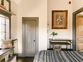 Neyland View Condo - Heart of Downtown Knoxville - Knoxville - 3