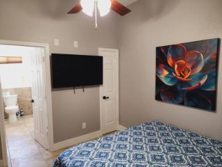 Sleeps 16 Park Your Toy Trailers Here - Lake Havasu City - 2