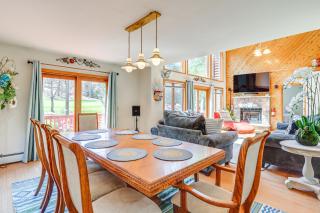 4 Mi to Slopes! Split Rock Resort Home with Fire Pit - 2