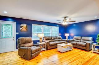 Peaceful Perry Home with Patio - Pets Welcome! - Lecompton - 7