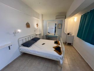 Avra Boutique - Benitses - 2