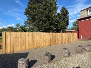 The entire Stephentown Hotel. 28 person occupancy - 2